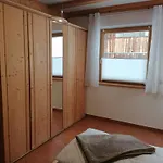 Mireille Apartman *
